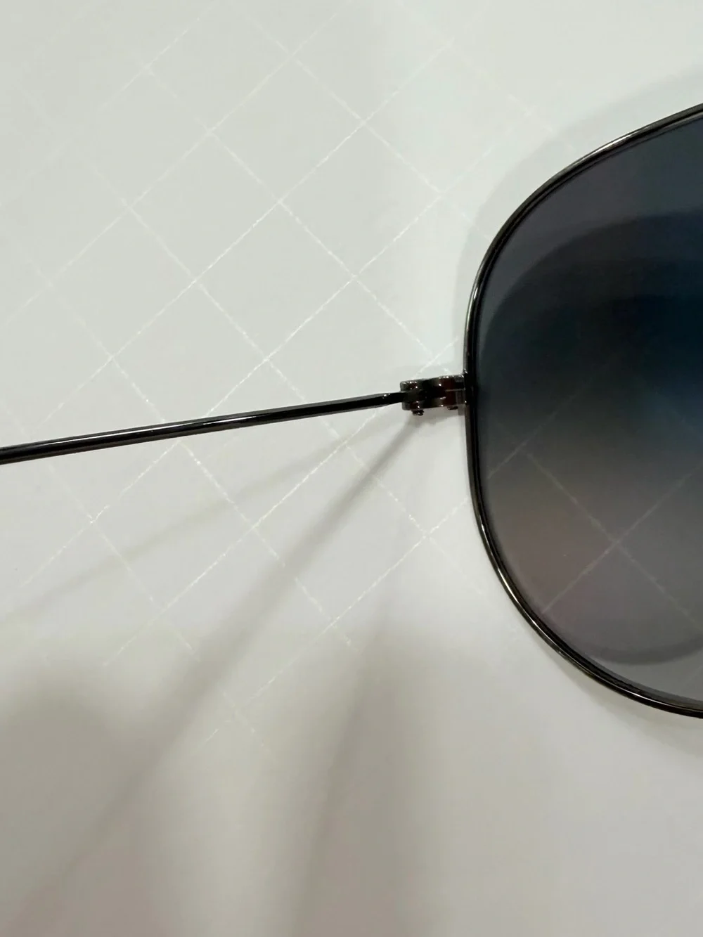 Ray-Ban Aviator Classic Men's Sunglasses - Gradient Gray Lenses